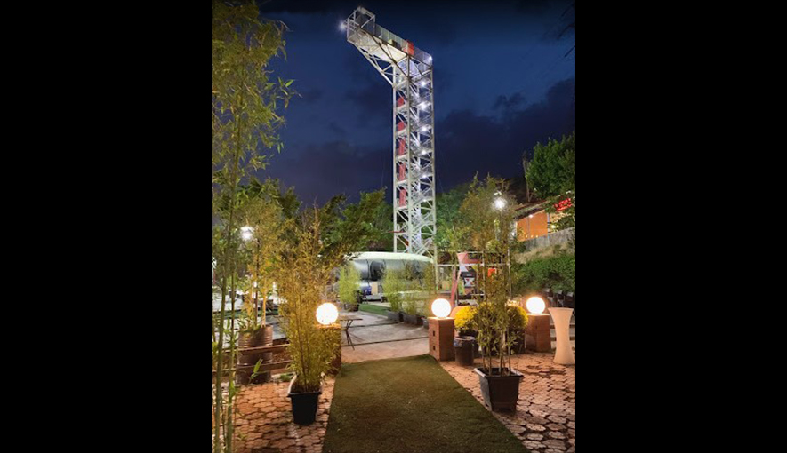 Bungee Jumping Site . XPARK Tehran, Iran